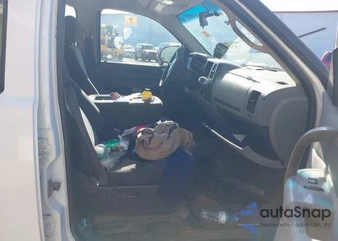 2007 Chevrolet Silverado 2500Hd Work Truck from USA, damaged, VIN 1GCHC23K57F536257